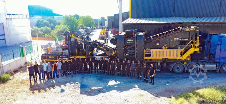 Crushing equipment/mobile crushing plant FABO Mobile Crushing Plant Mobile Impact Crusher MDMK-03