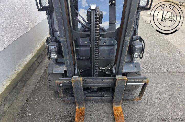 Elektro 4-Rad Linde E18