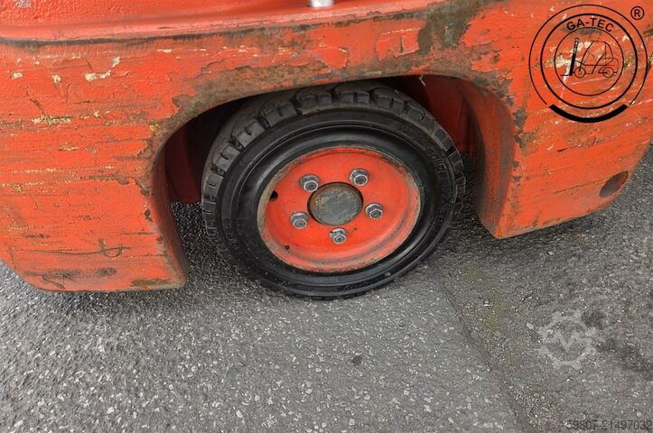 Elektro 4-Rad Linde E18