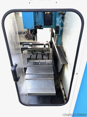 Vertical machining center YCM VMC 65 A / Fanuc OM