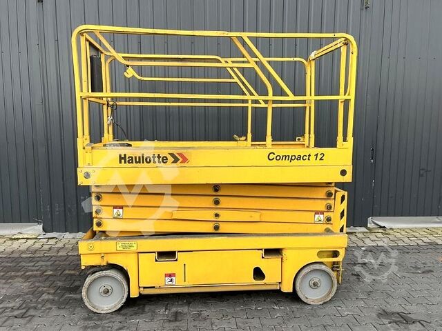 Scherenarbeitsbühne Haulotte Compact 12