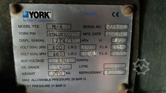 Chiller Used Aircooled Chiller York YAES 787 KW 2005 yom