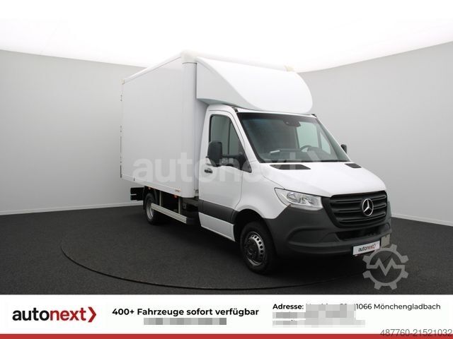 Transporter mit Koffer MERCEDES-BENZ Sprinter 519 Aut.*AHK 3,0t* Distronic+Kamera+Nav