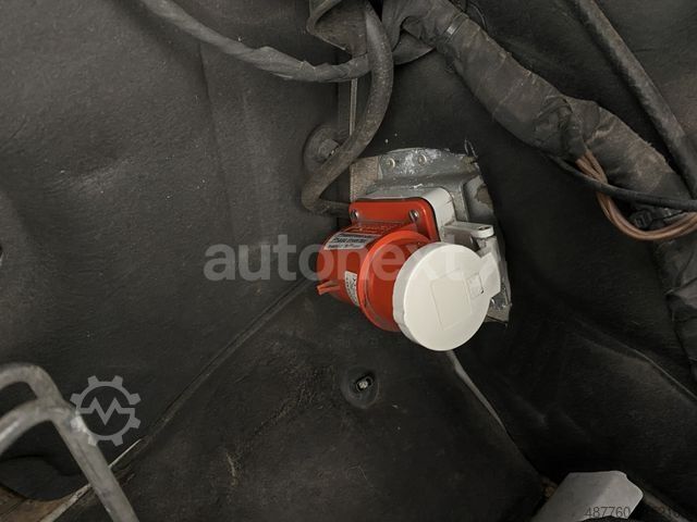 Kühltransporter MERCEDES-BENZ Sprinter 317 Aut. *Tief-Kühler -20°C* 2-Zonen