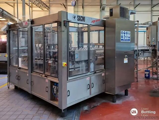 Etikettiermaschine Sacmi Opera 400