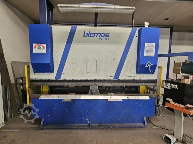 CNC Abkantpresse Blemas 100-33