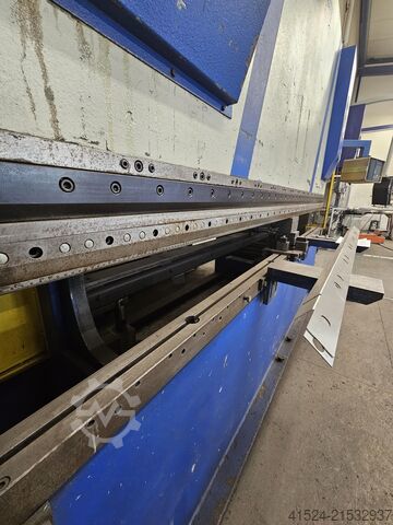 CNC Abkantpresse Blemas 100-33