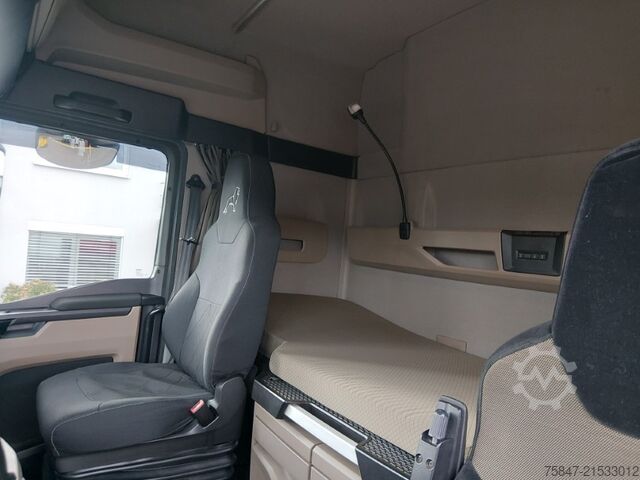 Swap body truck MAN TGX 26.510 6x2-2 LL CH GM Retarder AHK N