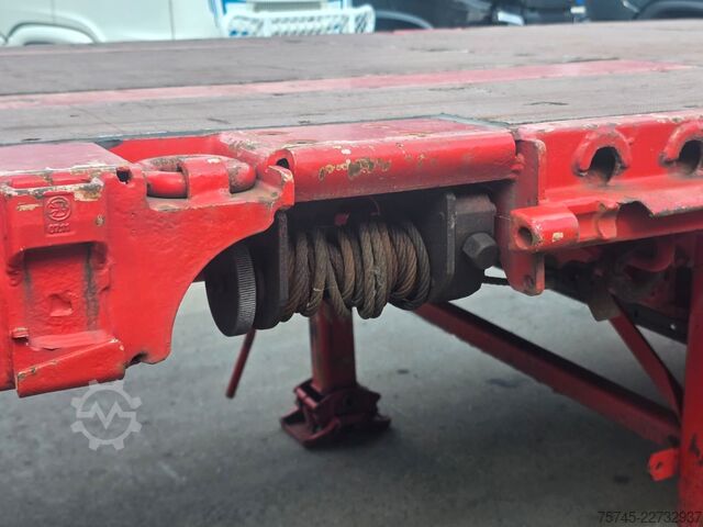 Auflieger mit Arbeitsbühne KRONE SD * PLATEAU * BPW * STAHLMATTEN