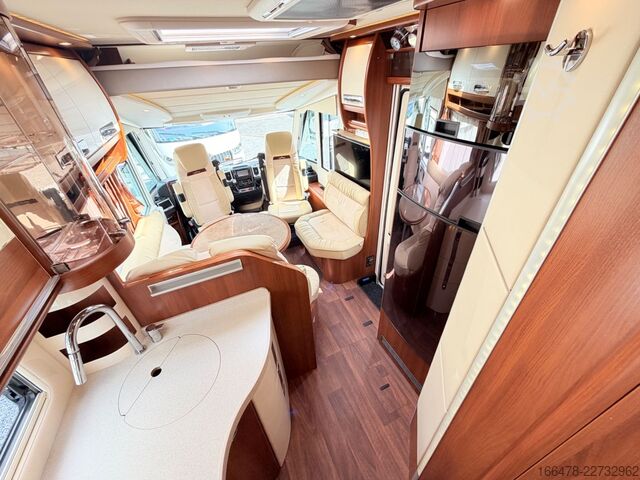 Integriertes Wohnmobil CARTHAGO Chic E-Line I 51 Linerclass Einzelbetten-Hubbett