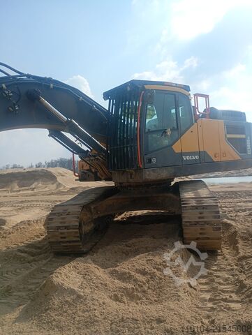 Raupenbagger Volvo EC380E
