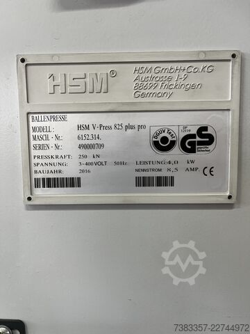 Baler for cardboard and film HSM V-Press 825 plus pro