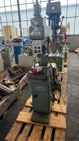 Bohr- und Gewindeschneidautomat IXION BT 15 GLE