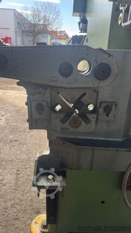 Profilstahlschere MUBEA HP 450/760