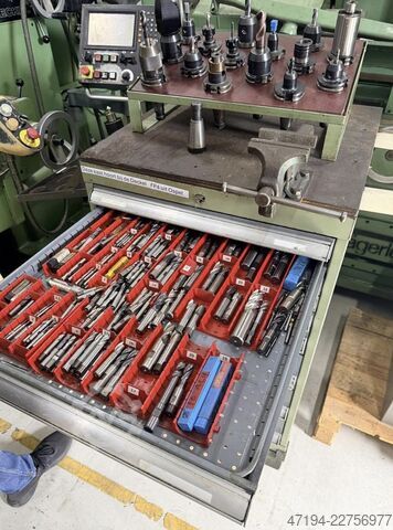 Tool milling machine DECKEL FP-4M