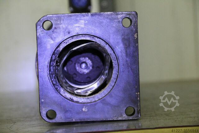 Permanent Magnet Motor Indramat MDC10.30D/MMA-0/WI444/S06