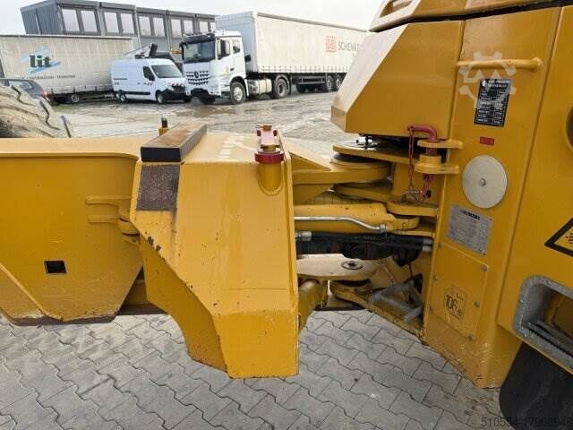 Construction equipment Hydrema 922F / Dumper / 6x6 / Straßen Zulassung