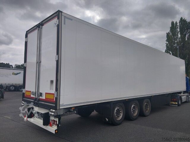 Isolated box semitrailer Schmitz Cargobull SKO 24/L - 13.4 FP Cool V7 DS/BB Pharma
