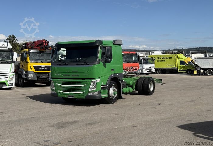 LKW-Fahrgestell Volvo FM-460 4x4R Fahrgestell / Swiss-Vehicle