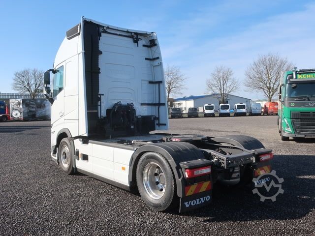 Standard SZM Volvo FH 500 Aero Euro 6 Globetrotter XL Leder