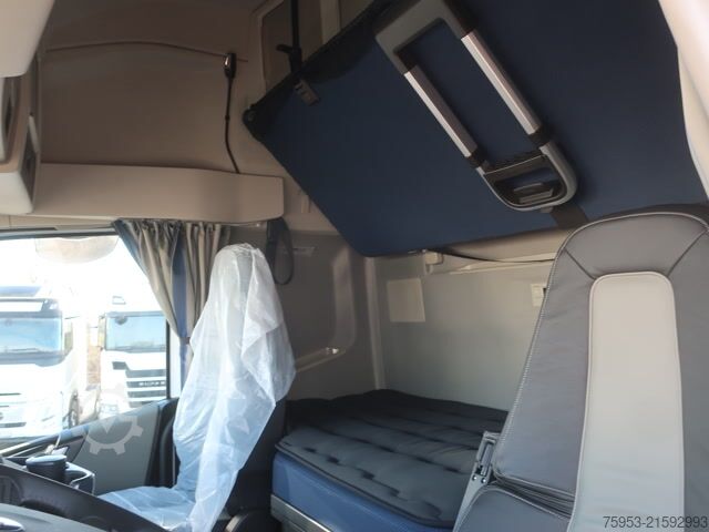 Standard SZM Volvo FH 500 Aero Euro 6 Globetrotter XL Leder