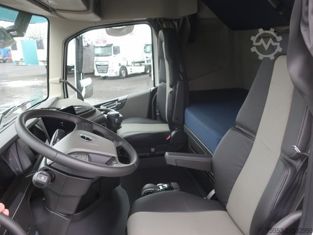 Standard SZM Volvo FH 500 Aero Euro 6 Globetrotter XL Leder Mikrowell