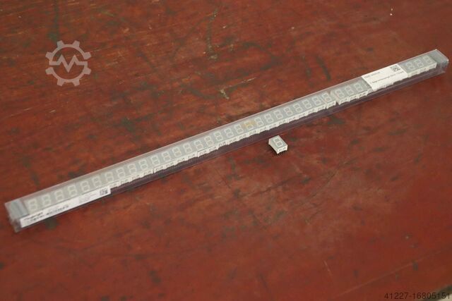 LED display 40 pieces Kingbright SA52-11EWA