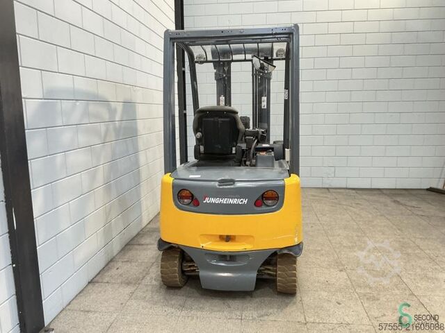 Gabelstapler Jungheinrich EFG 425