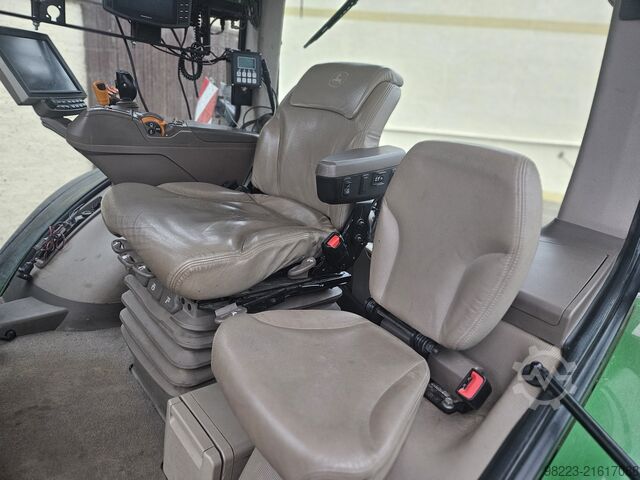 Traktor John Deere 7270 R