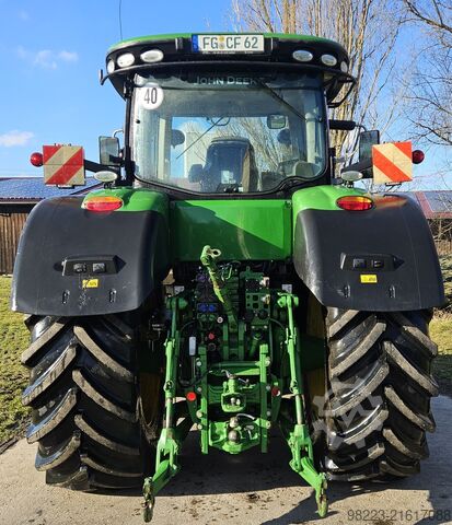 Traktor John Deere 7270 R