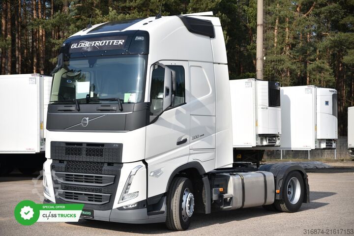 Standard tractor unit VOLVO FH 500 Globetrotter XL Varios