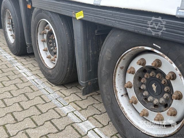 Auflieger mit Pritsche & Plane Schmitz Cargobull Curtainsider Mega