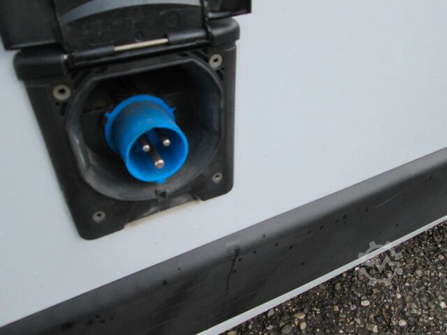 Refrigerator body van FIAT Ducato 130 *Carrier Kühlwagen*Klima*Euro6*