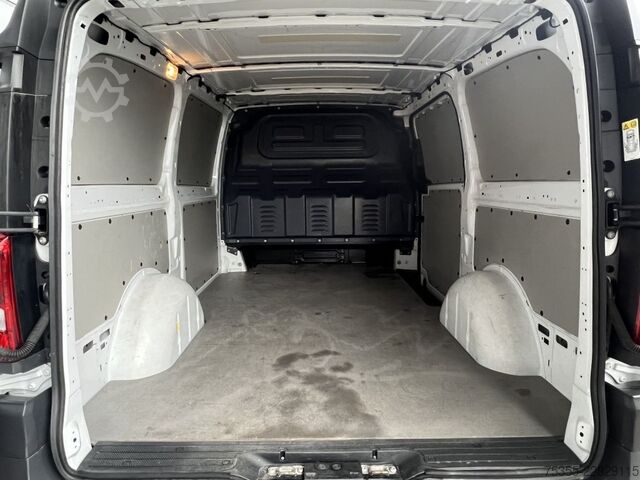 Kastenwagen MERCEDES-BENZ Vito 110 CDI Lang Klima 3-Sitzer Heckflügeltüren