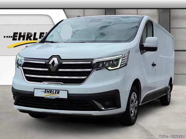 Transporter mit Koffer RENAULT Trafic Kasten 2,0 Blue dCi 150
