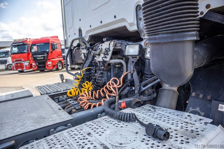 Standard tractor Mercedes-Benz AROCS 1845 HAD + HYDR.