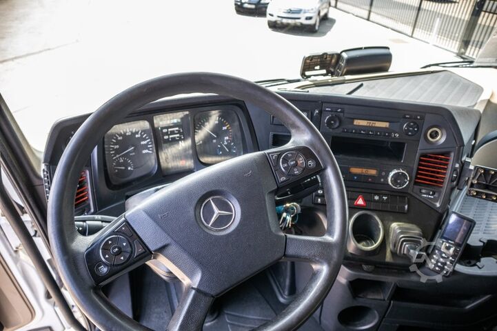 Standard tractor Mercedes-Benz AROCS 1845 HAD + HYDR.