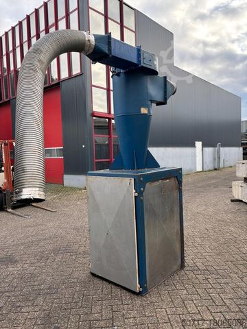 Extraction System Peddinghaus Afzuigsysteem