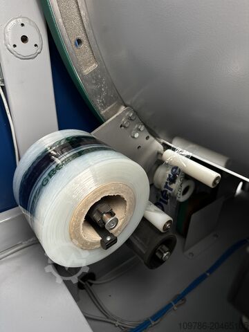 ROBOPAC Compacta 9 horizontal wrapping machine Robopac COMPACTA 9