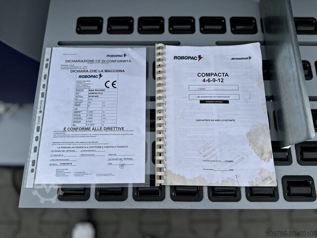 ROBOPAC Compacta 9 horizontal wrapping machine Robopac COMPACTA 9