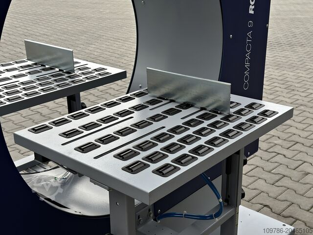 ROBOPAC Compacta 9 horizontal wrapping machine Robopac COMPACTA 9