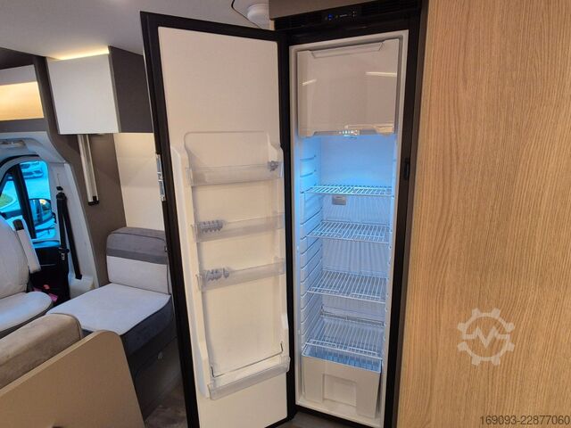 Teilintegriertes Wohnmobil LMC Tourer Lift H730G *Automatik*Klimaanlage*Radio