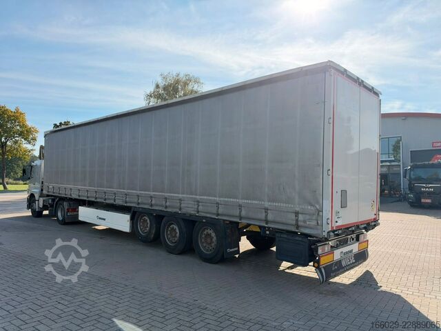 Open semitrailer with tarp KRONE Schiebeplanen Auflieger mit Liftachse