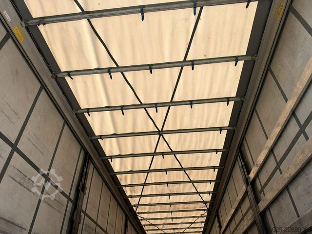 Open semitrailer with tarp KRONE Schiebeplanen Auflieger mit Liftachse