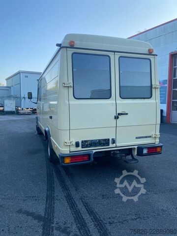 High top van MERCEDES-BENZ Vario 508 D 6 Sitze H Kennzeichen
