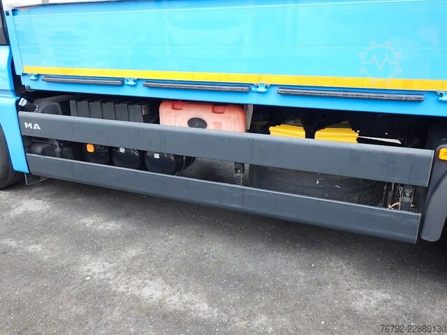Flatbed truck MAN TGX 26.460 LL L-Fhs./Pritsche/LBW/Lenkachse/Ret.