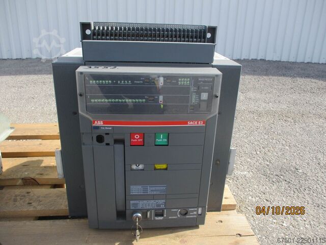 Circuit braker ABB Leistungsschalter 3200A E3N 32 (3552)