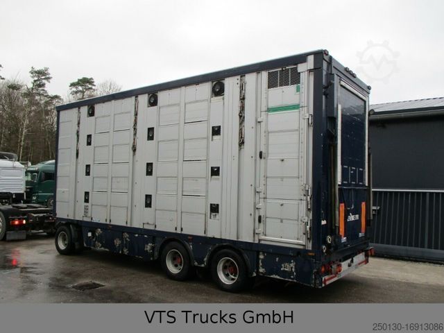 Horse transport trailer MENKE-JANZEN 4.Stock Viehanhänger m. Aggregat Hubdach Tränke