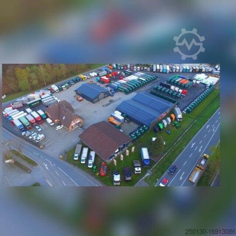 Horse transport trailer MENKE-JANZEN 4.Stock Viehanhänger m. Aggregat Hubdach Tränke