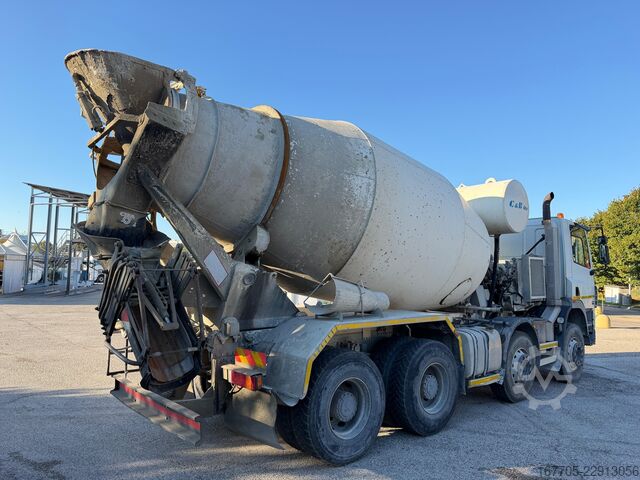 Concrete mixer truck DAF CF 85